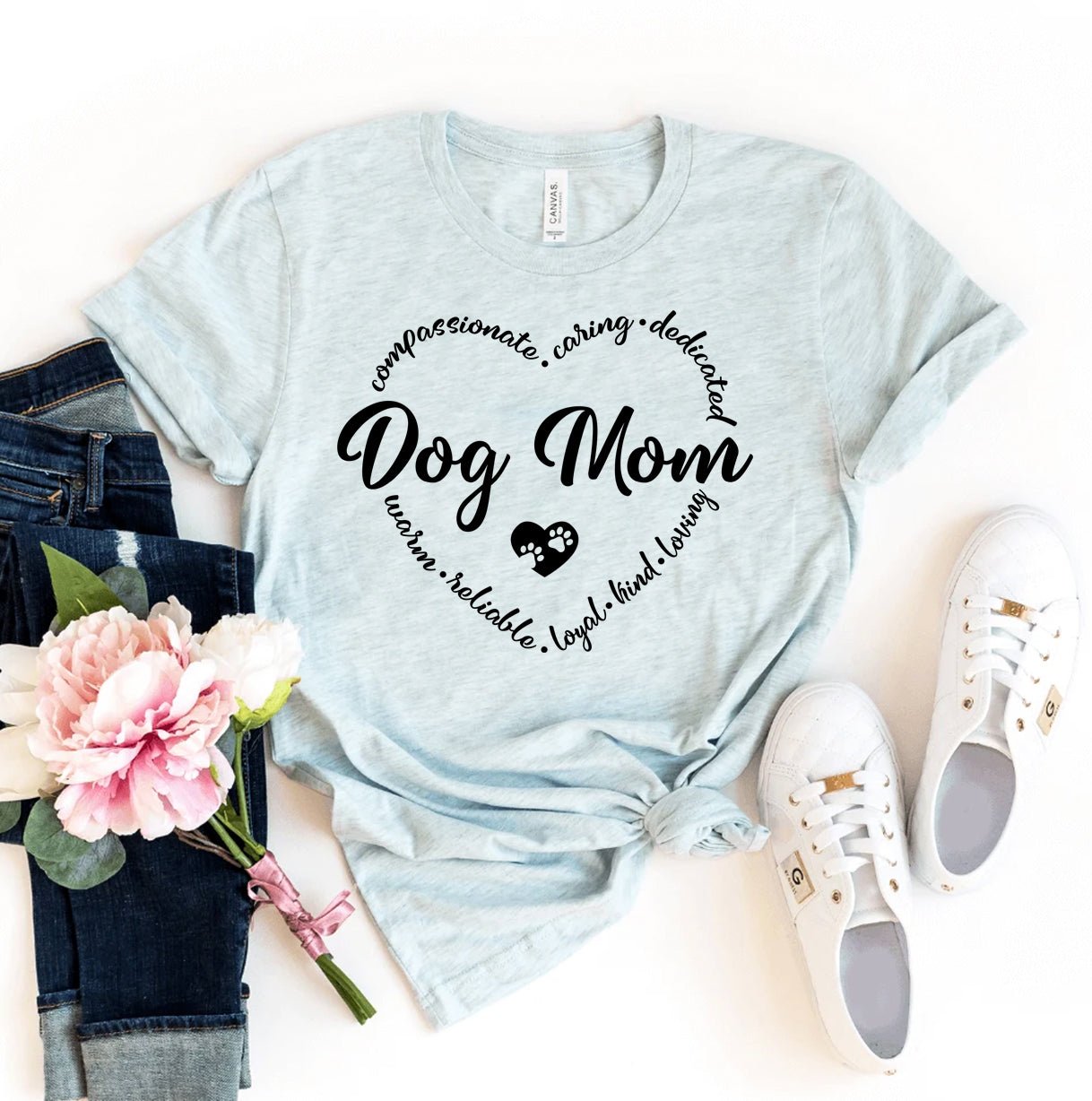 Dog Mom T-shirt - nova boutique